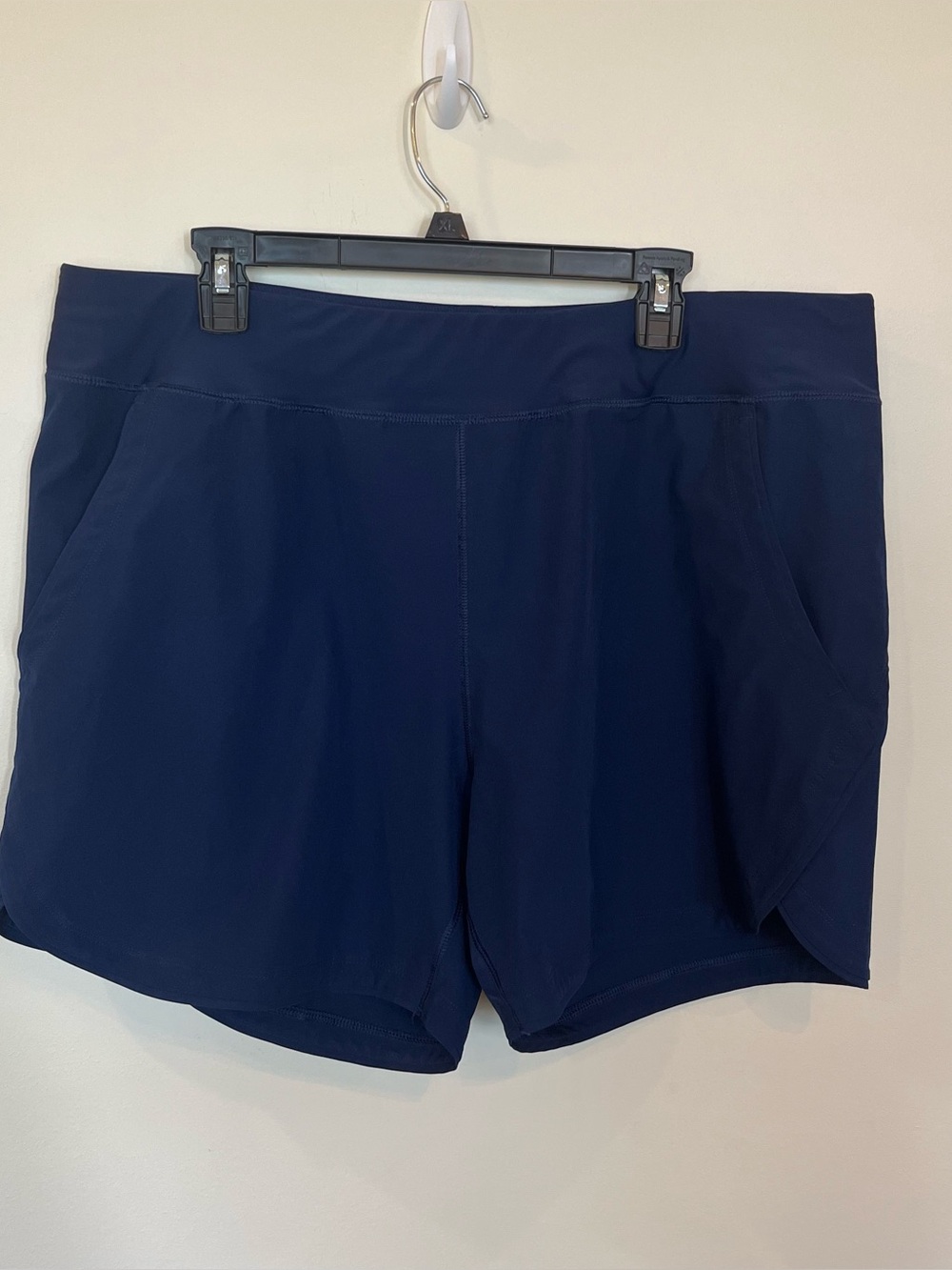 Lands End Women's Shorts Navy Size 18 Nylon Blend Elastic Waist Pockets Swim